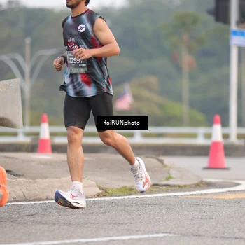 Runner Photo 6438729