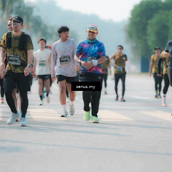 Runner Photo 6438735