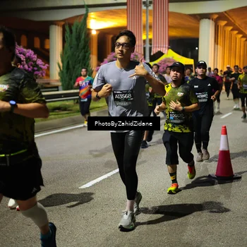 Runner Photo 6438741