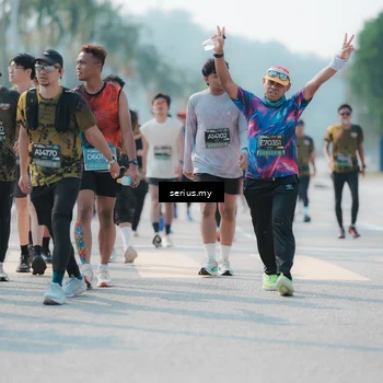 Runner Photo 6438743