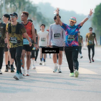 Runner Photo 6438745
