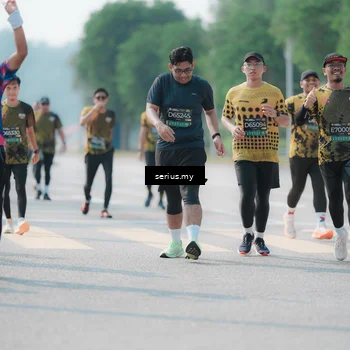 Runner Photo 6438749