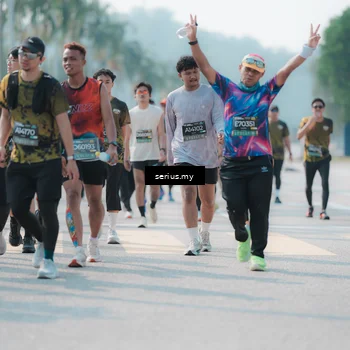 Runner Photo 6438756