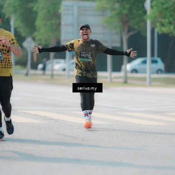 Runner Photo 6438766