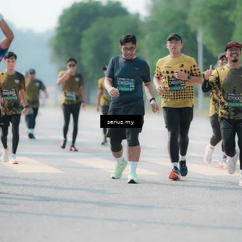 Runner Photo 6438777
