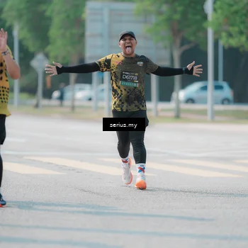 Runner Photo 6438785