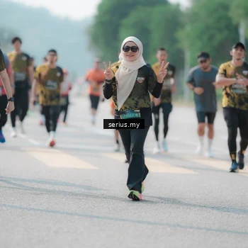 Runner Photo 6438793