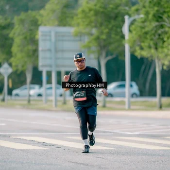 Runner Photo 6438795