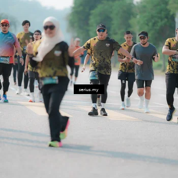 Runner Photo 6438804
