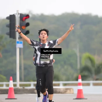 Runner Photo 6438809