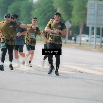 Runner Photo 6438814