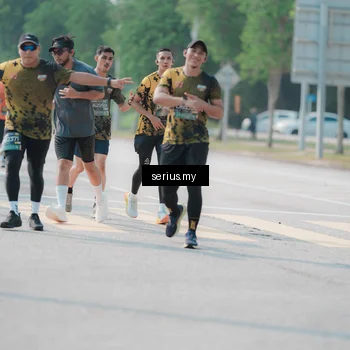 Runner Photo 6438816