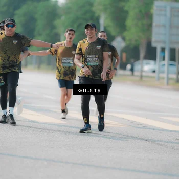 Runner Photo 6438831