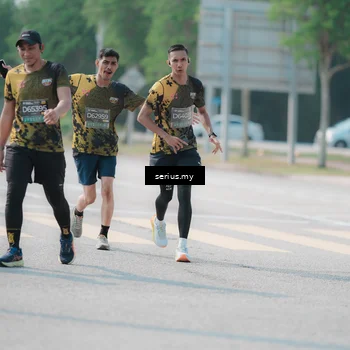 Runner Photo 6438838