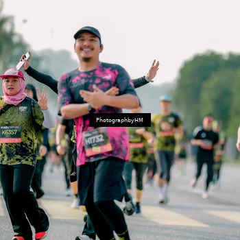 Runner Photo 6438843