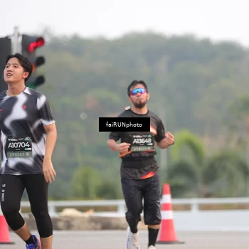 Runner Photo 6438845