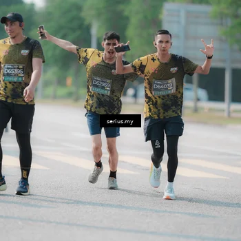 Runner Photo 6438855