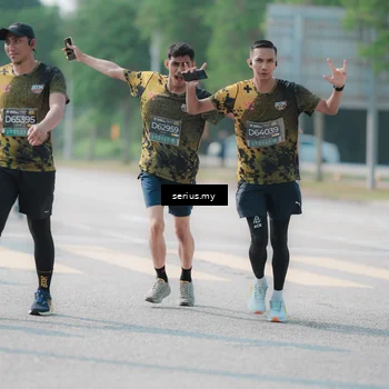 Runner Photo 6438856