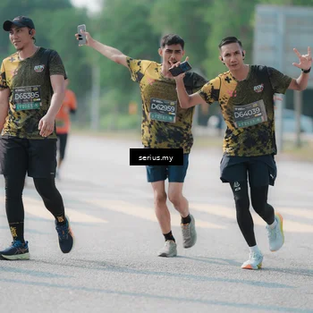 Runner Photo 6438859
