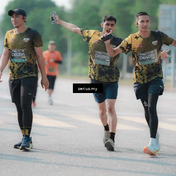 Runner Photo 6438868