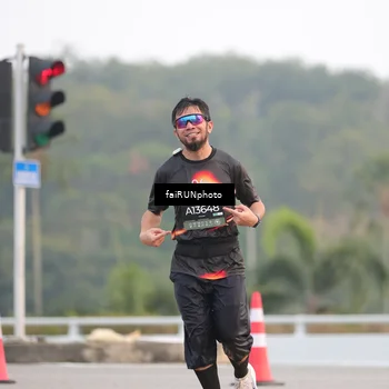 Runner Photo 6438881