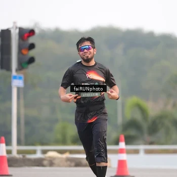 Runner Photo 6438887