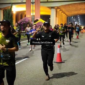 Runner Photo 6438903