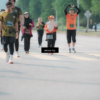 Runner Photo 6438906