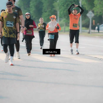Runner Photo 6438914