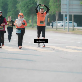 Runner Photo 6438919