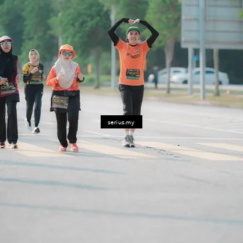 Runner Photo 6438927