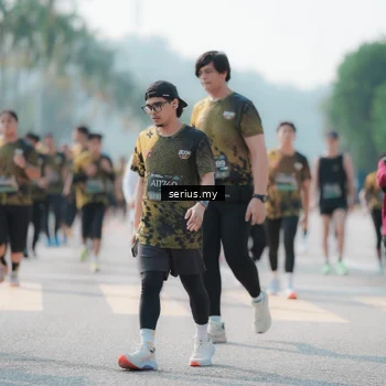 Runner Photo 6438939