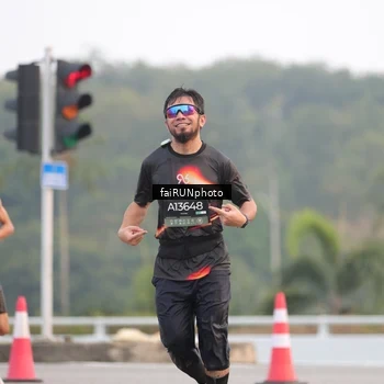 Runner Photo 6438948