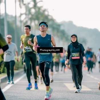 Runner Photo 6438972