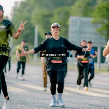 Runner Photo 6438975