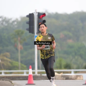 Runner Photo 6438989