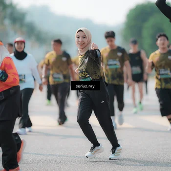 Runner Photo 6439004