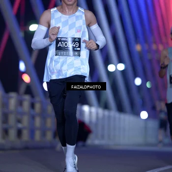 Runner Photo 6439012