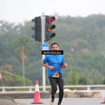 Runner Photo 6439021
