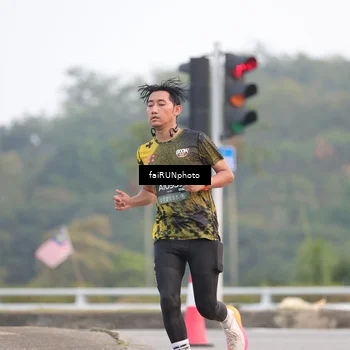 Runner Photo 6439025
