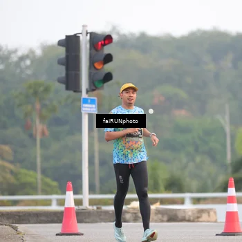 Runner Photo 6439074