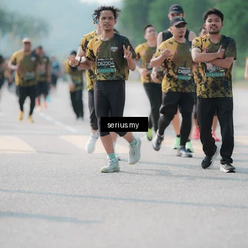 Runner Photo 6439088