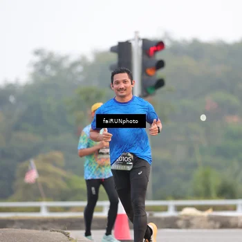 Runner Photo 6439095