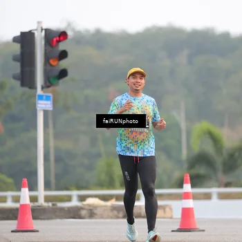 Runner Photo 6439101