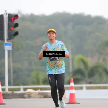 Runner Photo 6439126