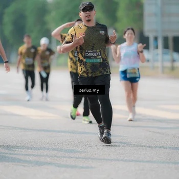 Runner Photo 6439145