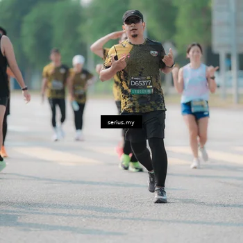 Runner Photo 6439149
