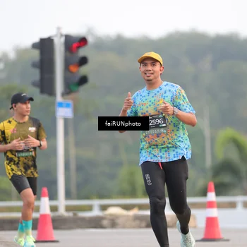 Runner Photo 6439154