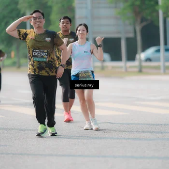 Runner Photo 6439173