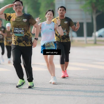 Runner Photo 6439178